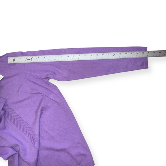 TALBOTS CHEVRON STITCH V-NECK SWEATER - Lavender M - Picture 11 of 14